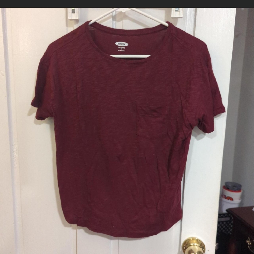 Old Navy Maroon Short Sleeve Tee